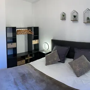  Apartment Lumineux Capitole Plein Centre France