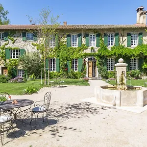 domaine-de-rhodes-bb.fr-provencehotel.com/