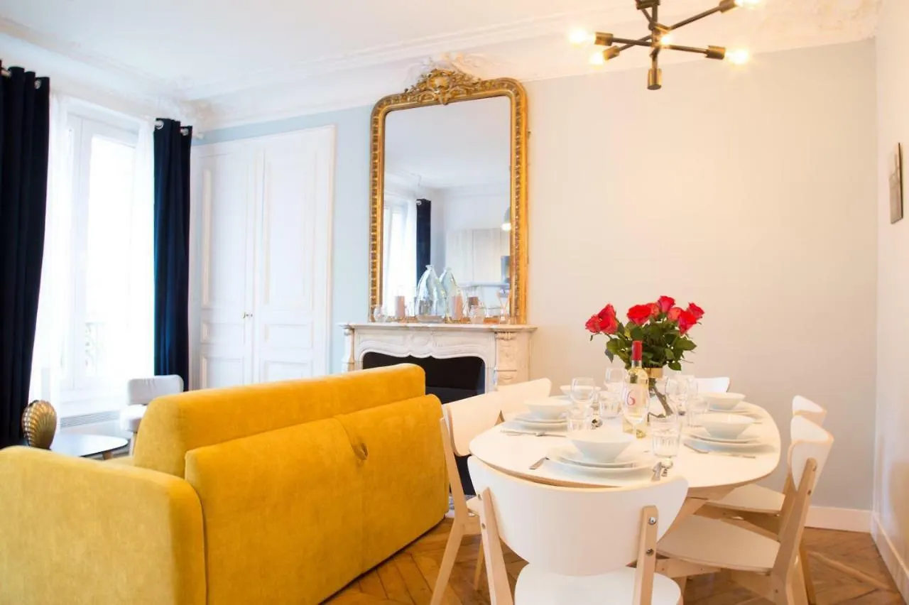 Residence Lancaster パリ フランス