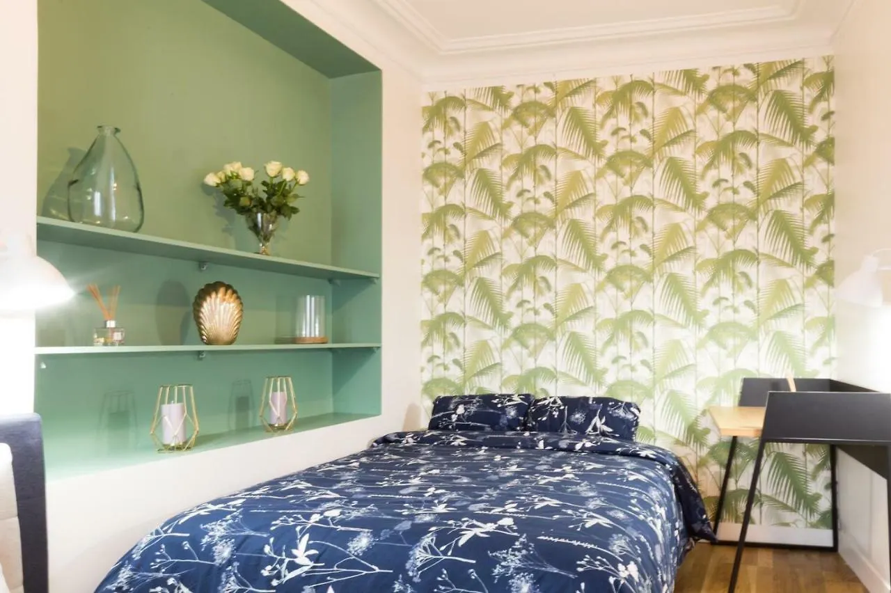 Residence Lancaster Paris 0*,  France